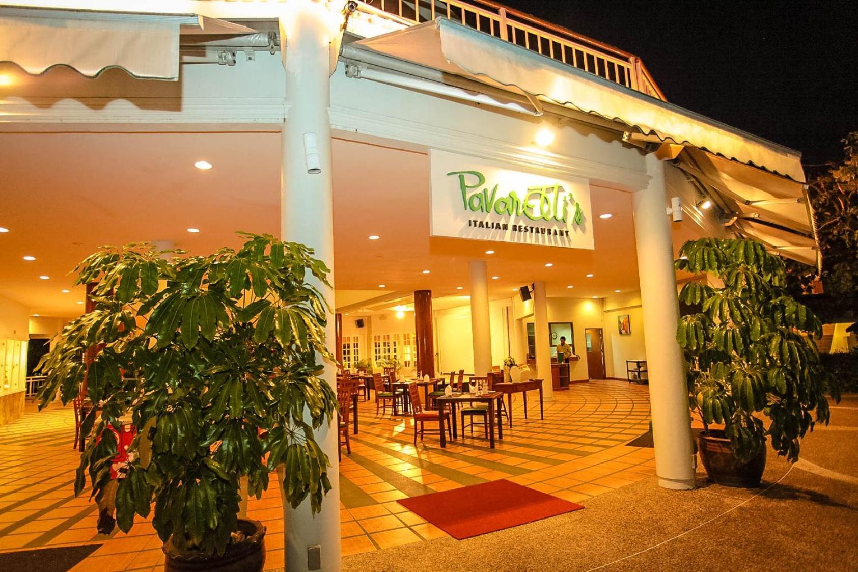 Patong Resort Hotel - Sha Extra Plus Buitenkant foto