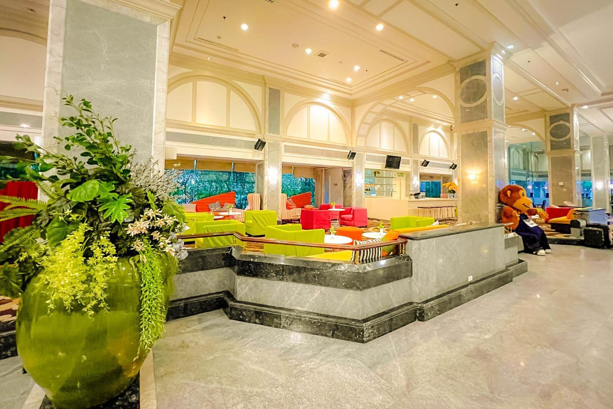 Patong Resort Hotel - Sha Extra Plus Buitenkant foto