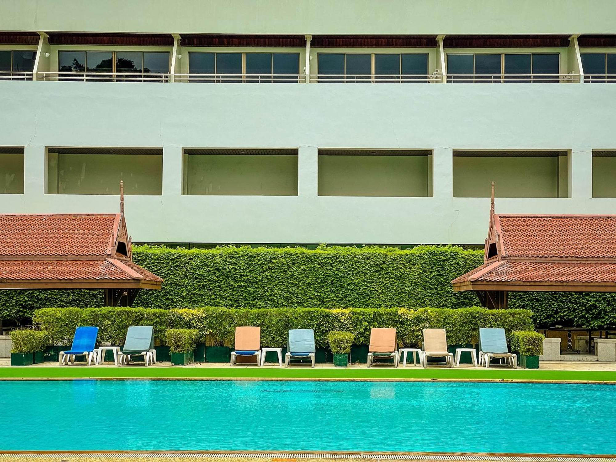 Patong Resort Hotel - Sha Extra Plus Buitenkant foto