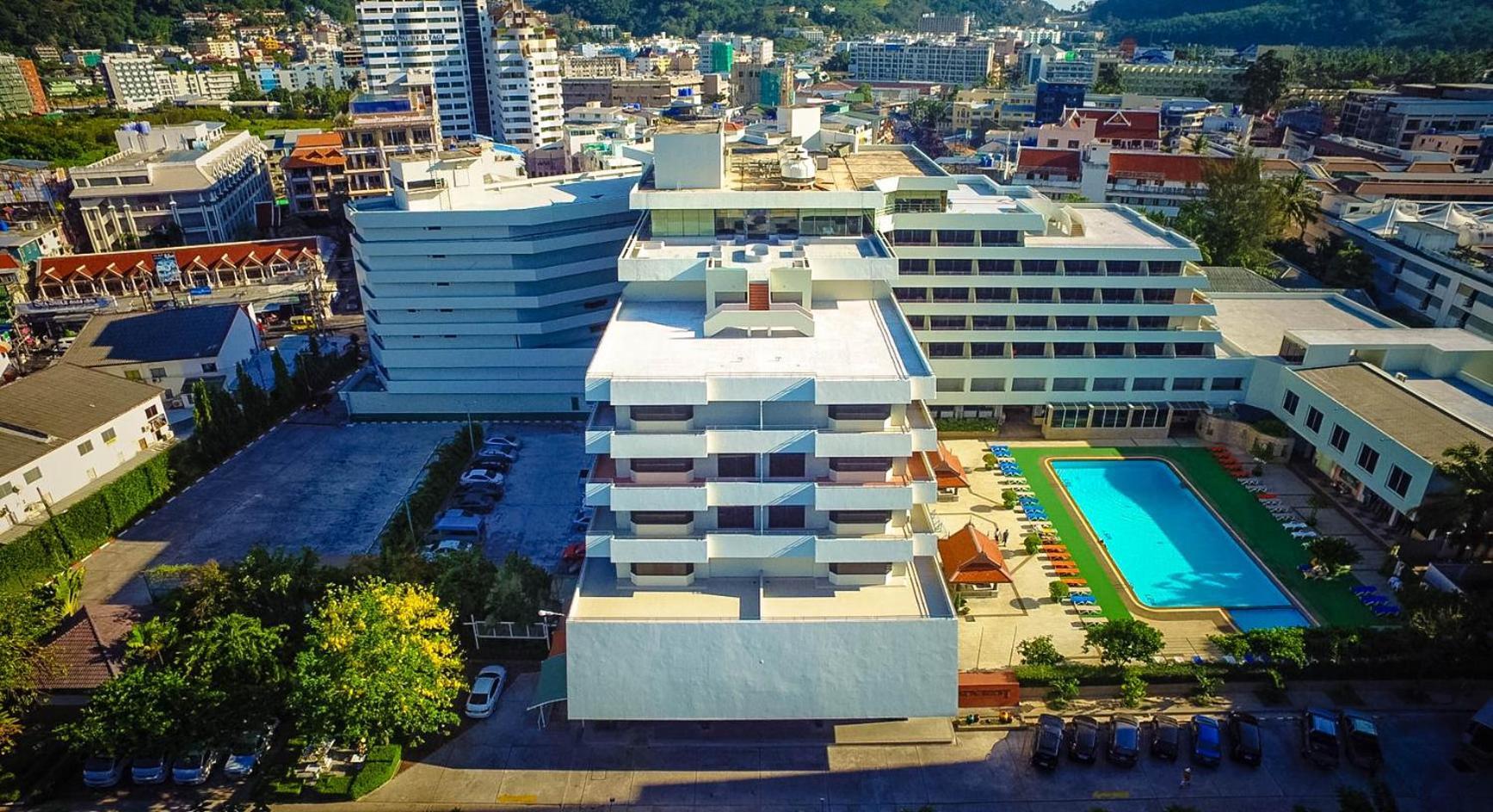 Patong Resort Hotel - Sha Extra Plus Buitenkant foto